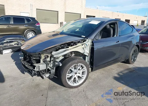 2023 Tesla Model Y Rwd z USA, uszkodzony, nr VIN 7SAYGDED5PF980132